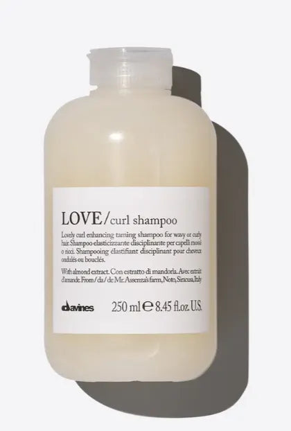 Essential Haircare: Love Curl Shampoo