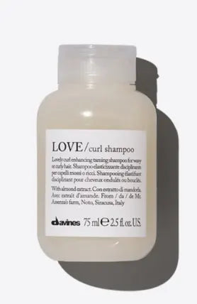 Essential Haircare: Love Curl Shampoo