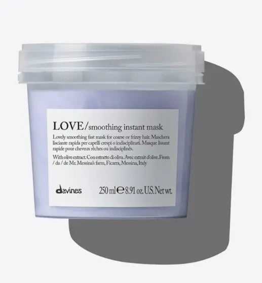Essential Hair Care: Love Smooth Instant Mask