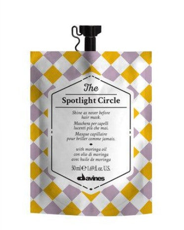 The Spotlight Circle Hair Mask